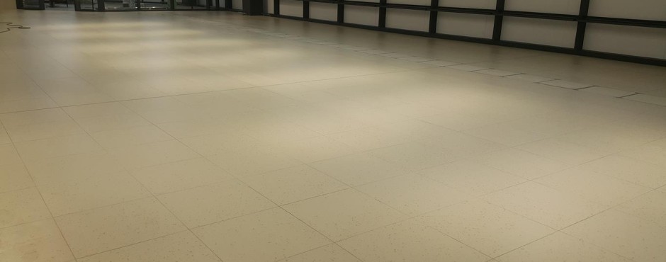 REDOVNO ČIŠĆENJE POSLOVNIH PROSTORA